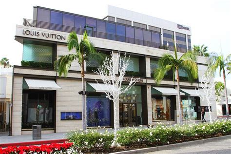 louis vuitton hilton|louis vuitton hotel beverly hills.